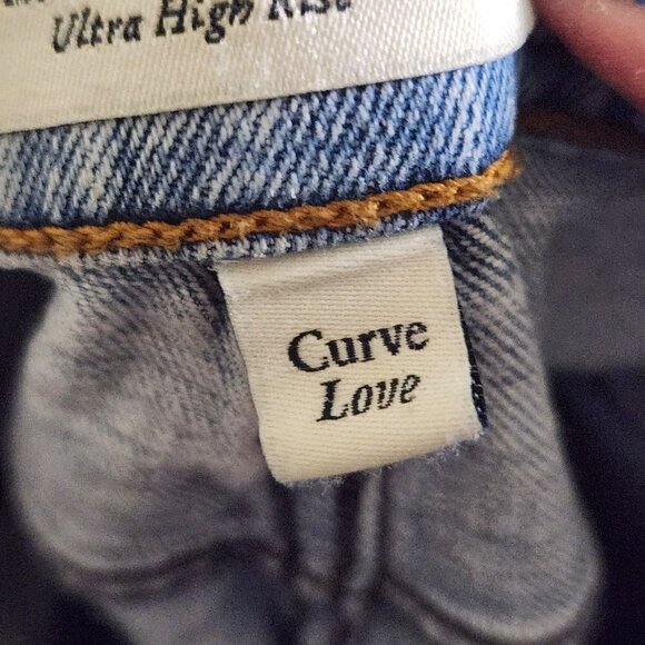 Abercrombie Curve Love The 90s Skin Straight Ultra High Rise Jeans Size 25/0 - Picture 8 of 9